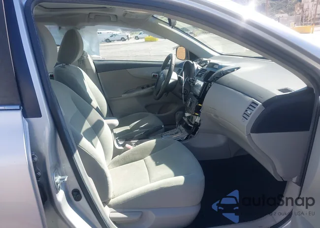 5YFBU4EE1DP171098: 44427583