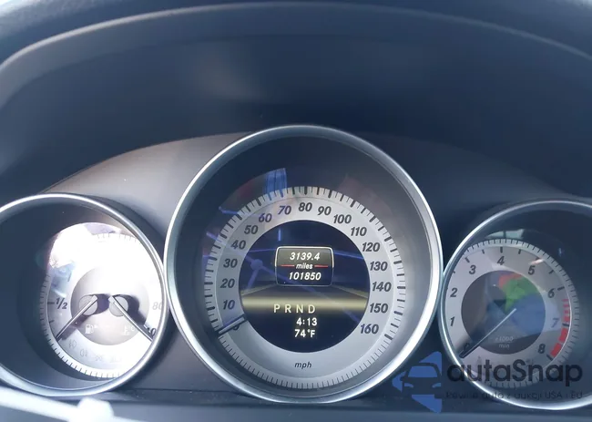 WDDGF4HBXDA775826: 44427595