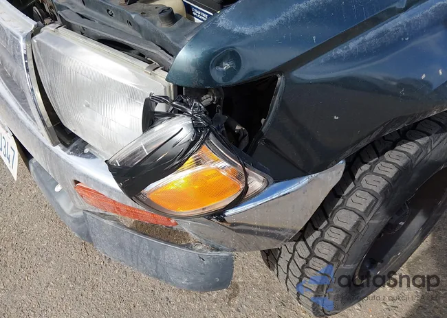 JT3GN86R9V0041131: 44427611