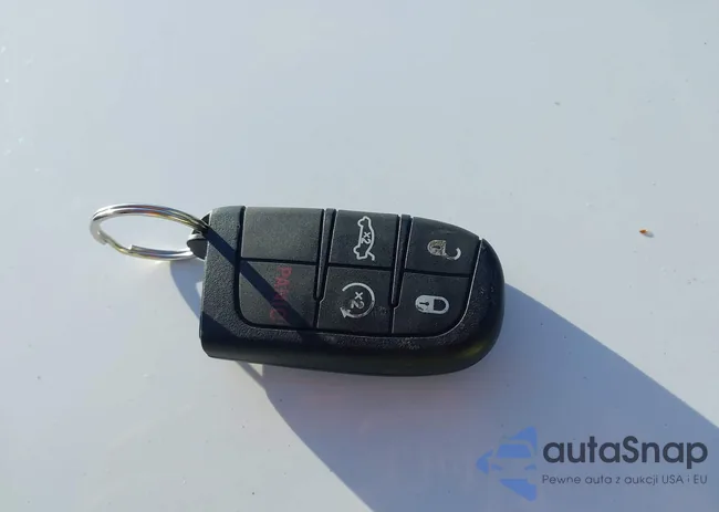 2C3CDXCT4GH214192: 44427612