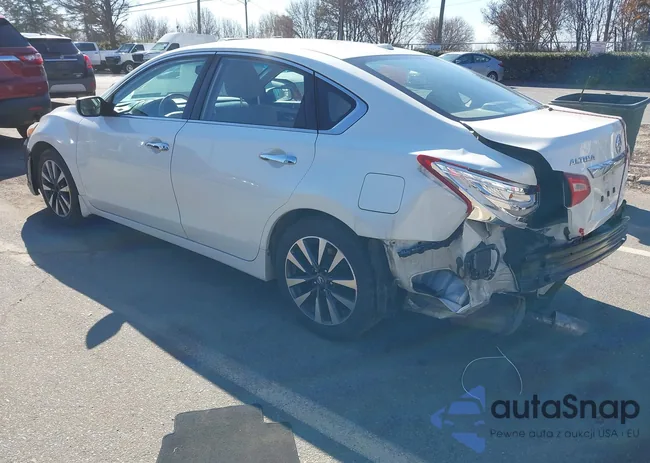 1N4AL3AP5HC129604: 44427640