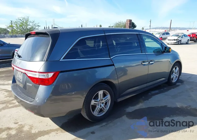 5FNRL5H99CB028318: 44427664