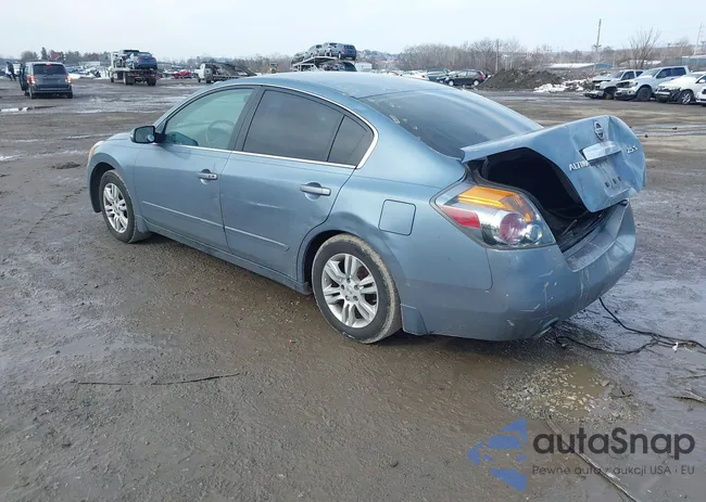 1N4AL2AP3CN439323: 44428782