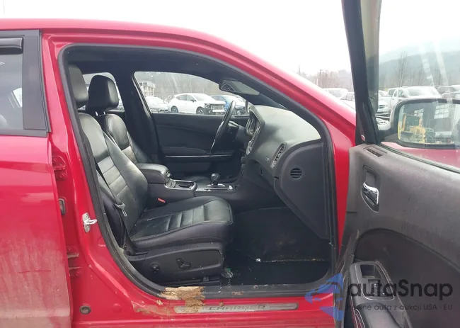 2C3CDXJG1CH183712: 44428843