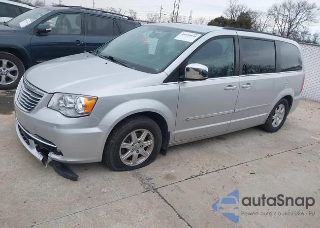 2C4RC1CG4CR150975: 44428846