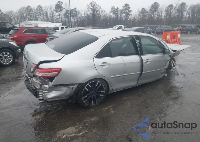 4T4BF3EK0BR097720: 44428870