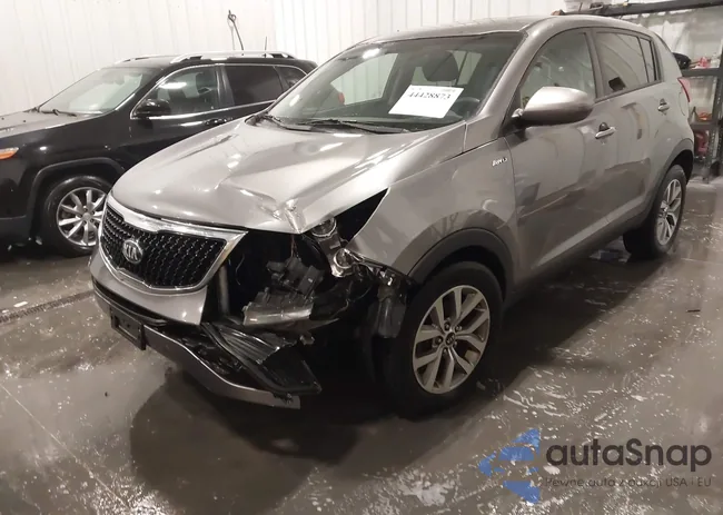 KNDPBCAC1F7790668: 44428873