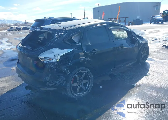 1FADP3L94GL225576: 44428951