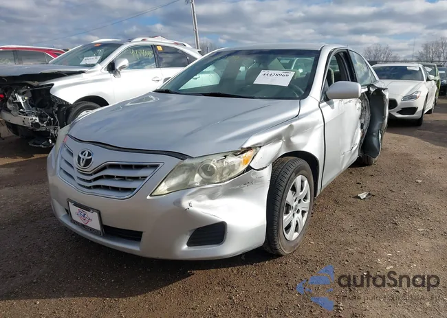 4T1BF3EK4BU703935: 44428969