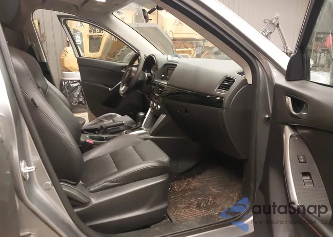 JM3KE4DY2F0460780: 44429032