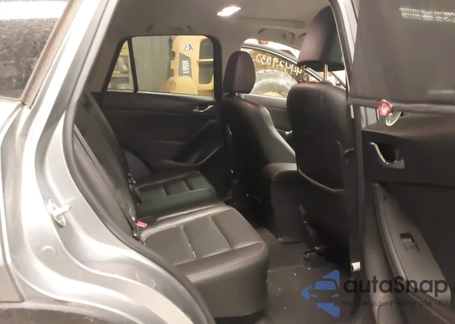 JM3KE4DY2F0460780: 44429032