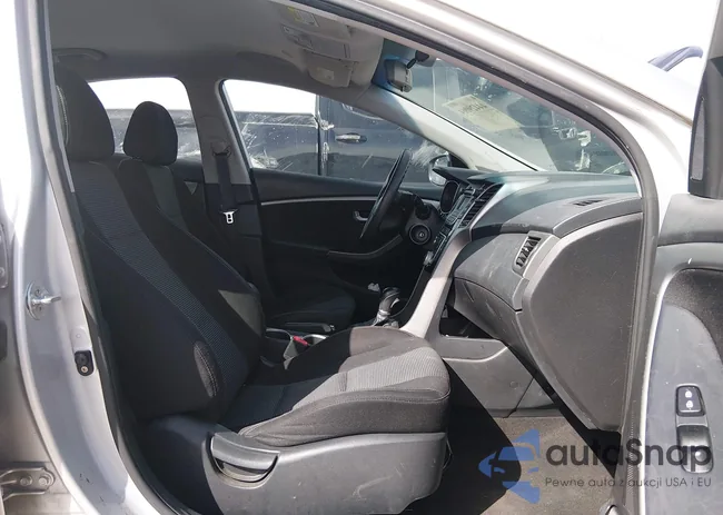 KMHD35LH5HU374143: 44429064