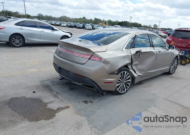 3LN6L5A95JR618097: 44429078