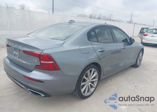 7JR102FZXMG112633: 44429123