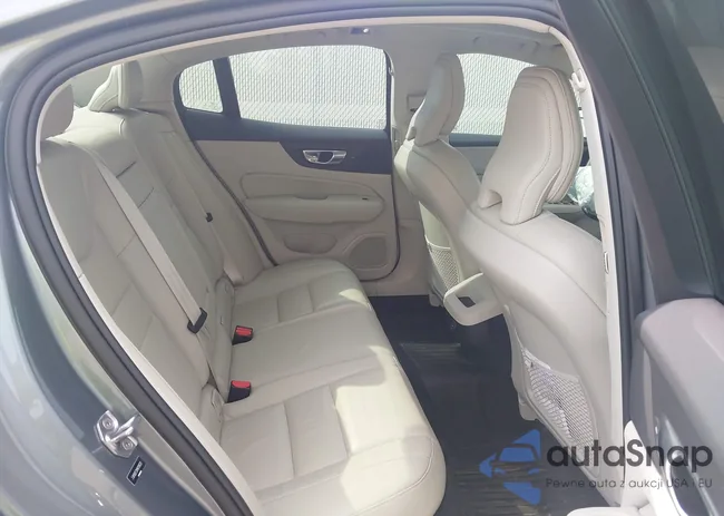 7JR102FZXMG112633: 44429123