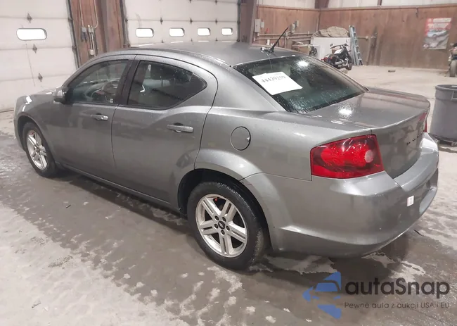 1C3CDZCB2CN198952: 44429259