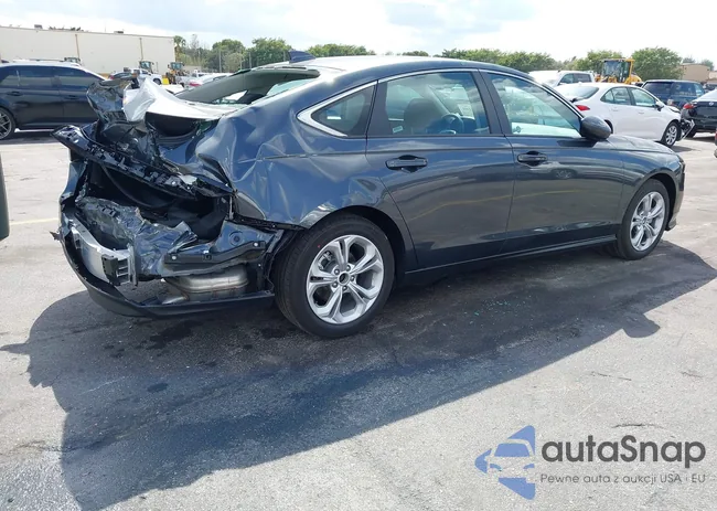 1HGCY1F27SA087639: 44429260