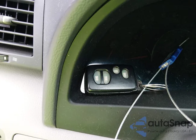 4T1BK3EKXBU126579: 44429296