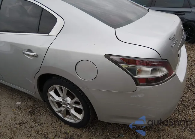 1N4AA5AP9CC814618: 44429324