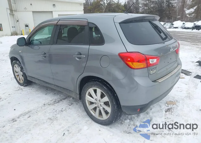 4A4AR3AW8FE032360: 44428582