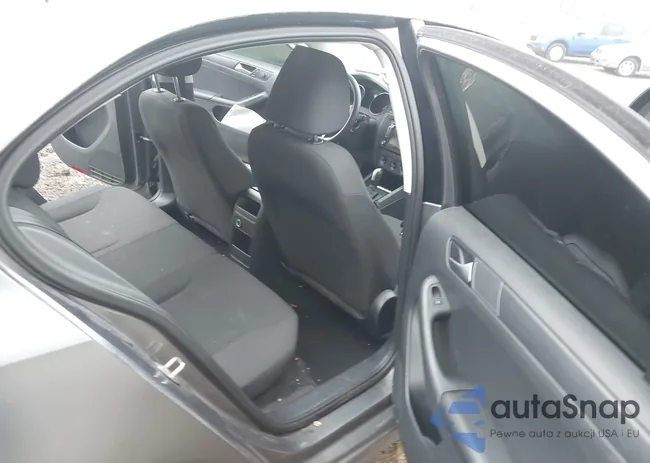 3VW2K7AJ3FM265212: 44428701