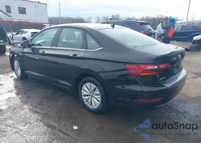 3VWC57BU2KM154374: 44429781