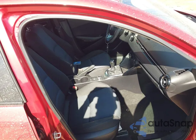 3MYDLBYV5HY191602: 44429828