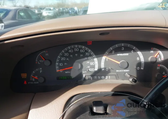 1FTRX17L8XNA46858: 44429837