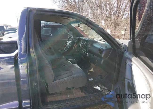 1B7FL26X2XS249318: 44429884