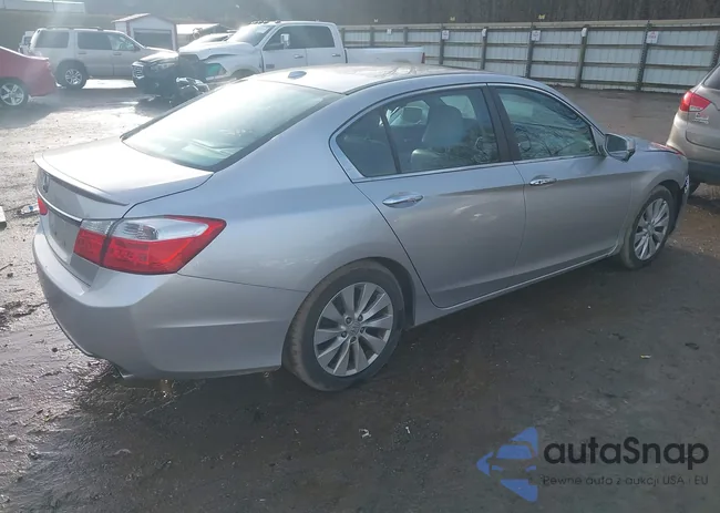 1HGCR2F86FA019345: 44429909