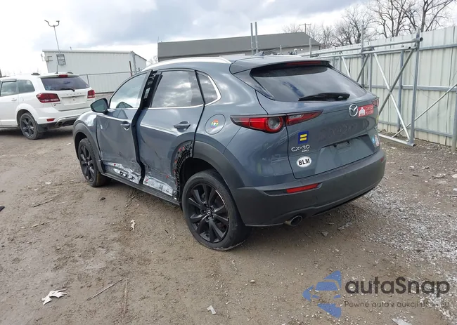 3MVDMBDY9NM413684: 44430065