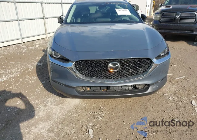 3MVDMBDY9NM413684: 44430065