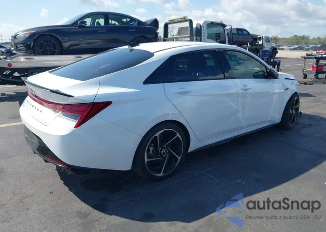 KMHLR4AF1PU544535: 44430307