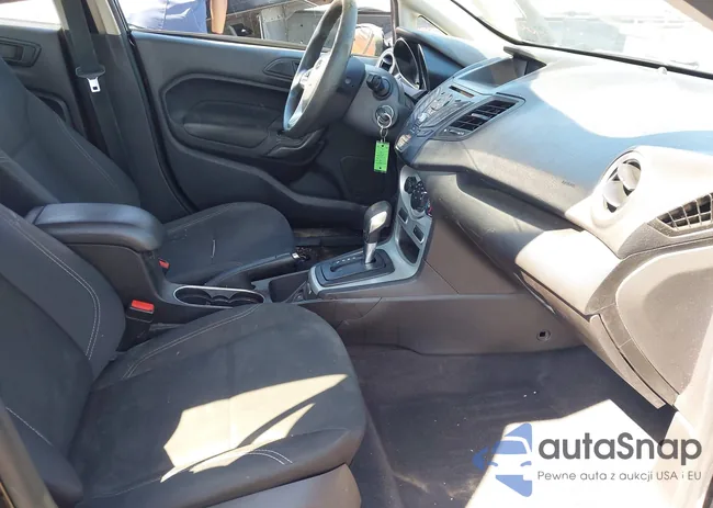 3FADP4EJ7HM156136: 44429360