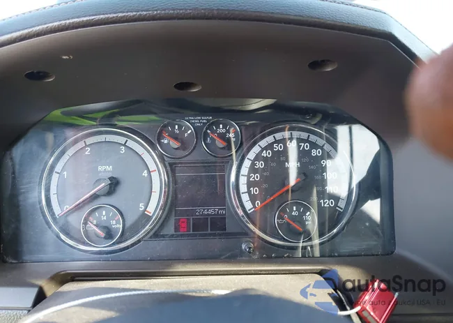 3D7UT2CL1AG118216: 44429392