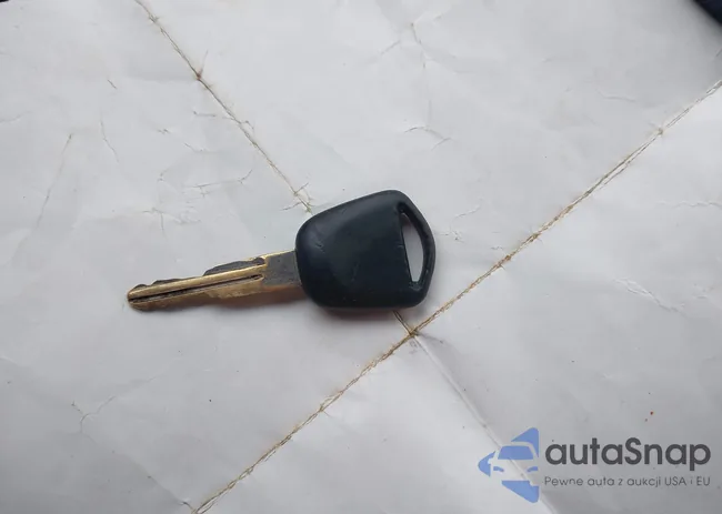 JH4CL96857C012772: 44429461