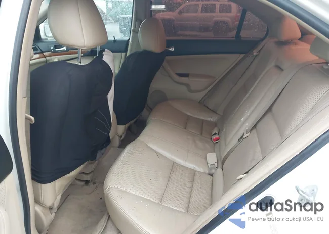 JH4CL96857C012772: 44429461