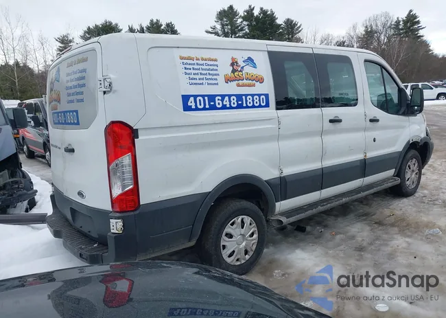 1FTNR1ZM2FKA33974: 44429585