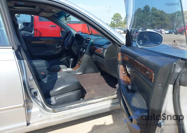 KMHFU45D01A099413: 44429660