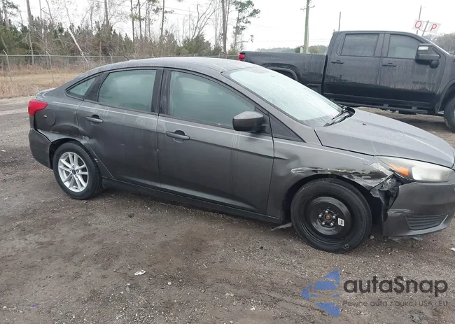 1FADP3F29JL326277: 44429731