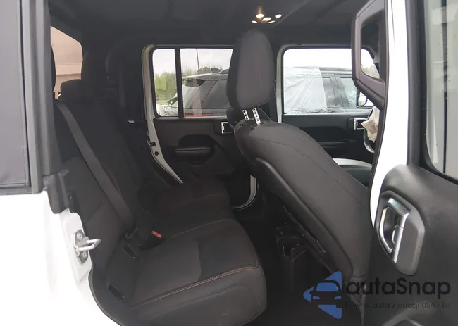 1C6JJTEG7ML578374: 44430783