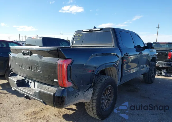 5TFNA5DB2NX008529: 44430843