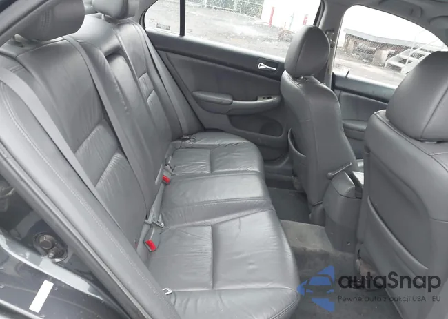 1HGCM66856A017401: 44430856