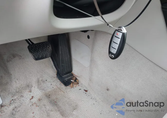 JN1BV7AP9FM331503: 44430903