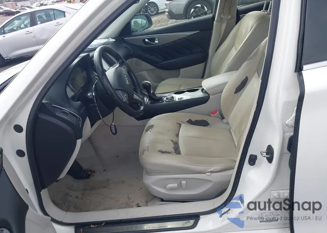 JN1BV7AP9FM331503: 44430903