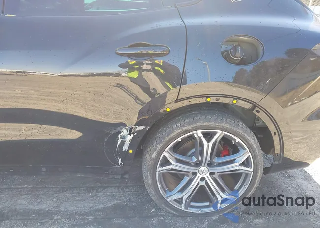 ZN661XUAXMX357863: 44430940