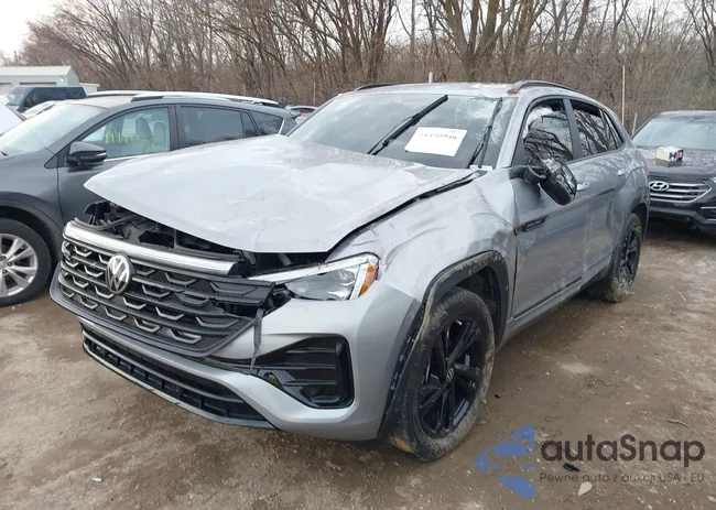 1V2AE2CA1SC212699: 44430946