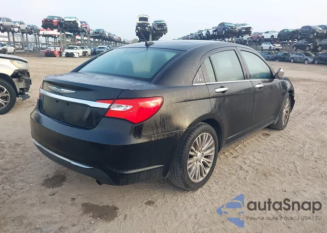 1C3CCBCB3CN277945: 44430952