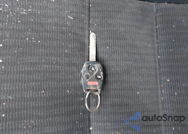 1HGCM56383A039497: 44430974