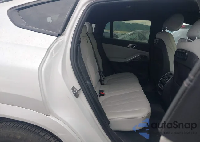 5UXCY6C06P9N62025: 44431054